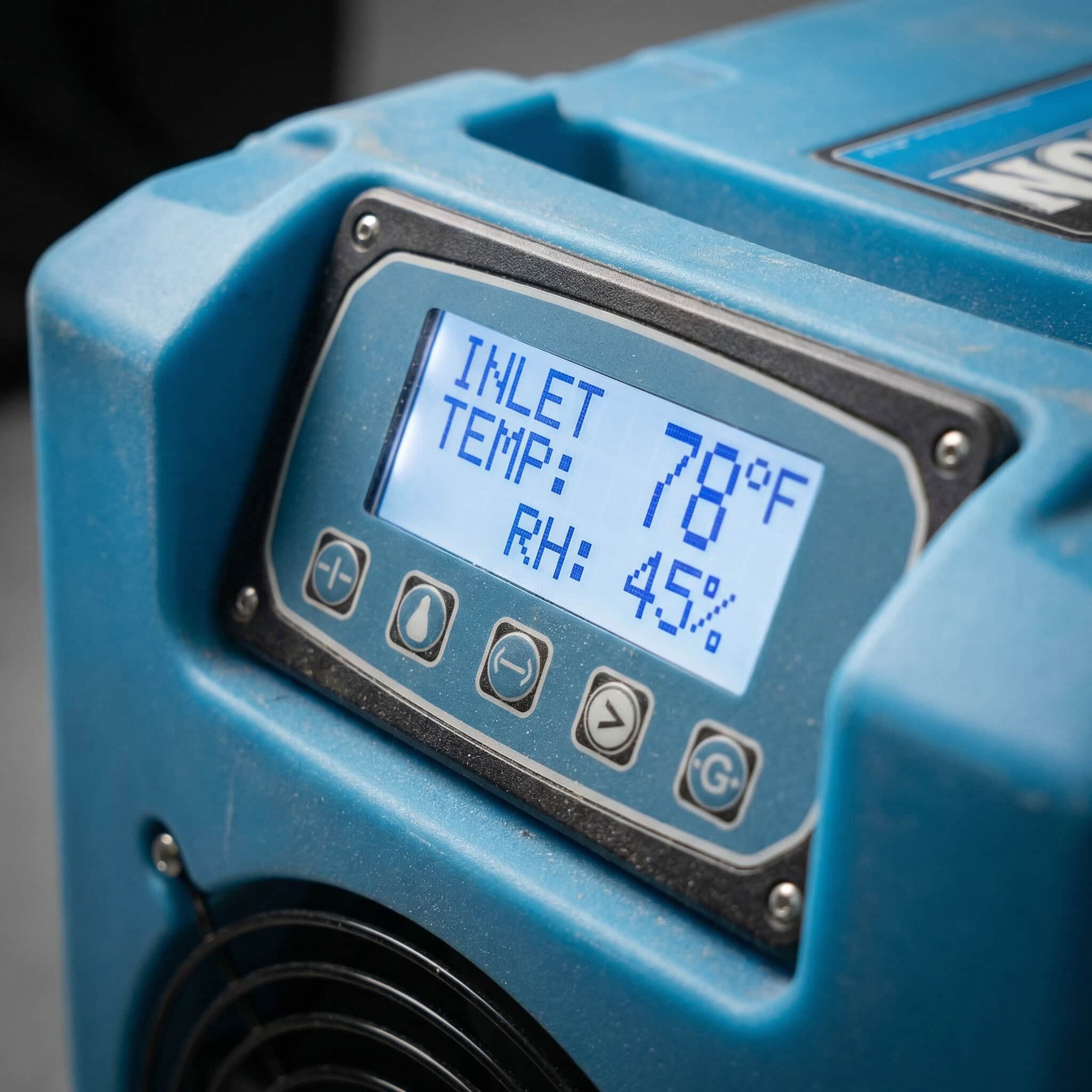 Industrial Dehumidifier Hire London | 230V Low Grain (LGR) Building Dryer (63L) 5 Control panel on Dri-Eaz Revolution LGR dehumidifier (F413 230V)