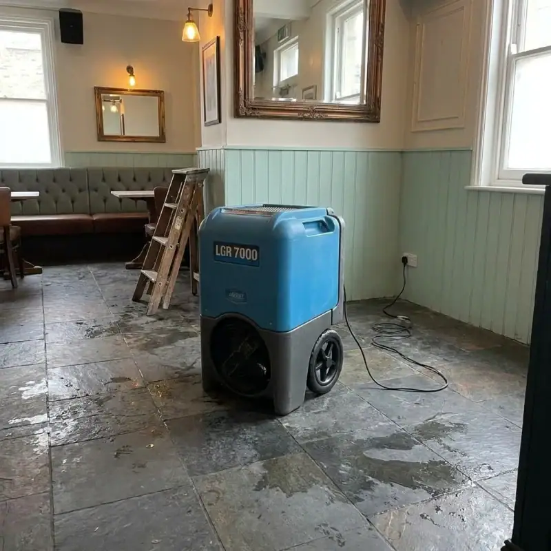 How to Stop Condensation on Windows and Walls 20 Dehumidifier drying package deployed in a UK pub for flood recovery and humidity control hire London